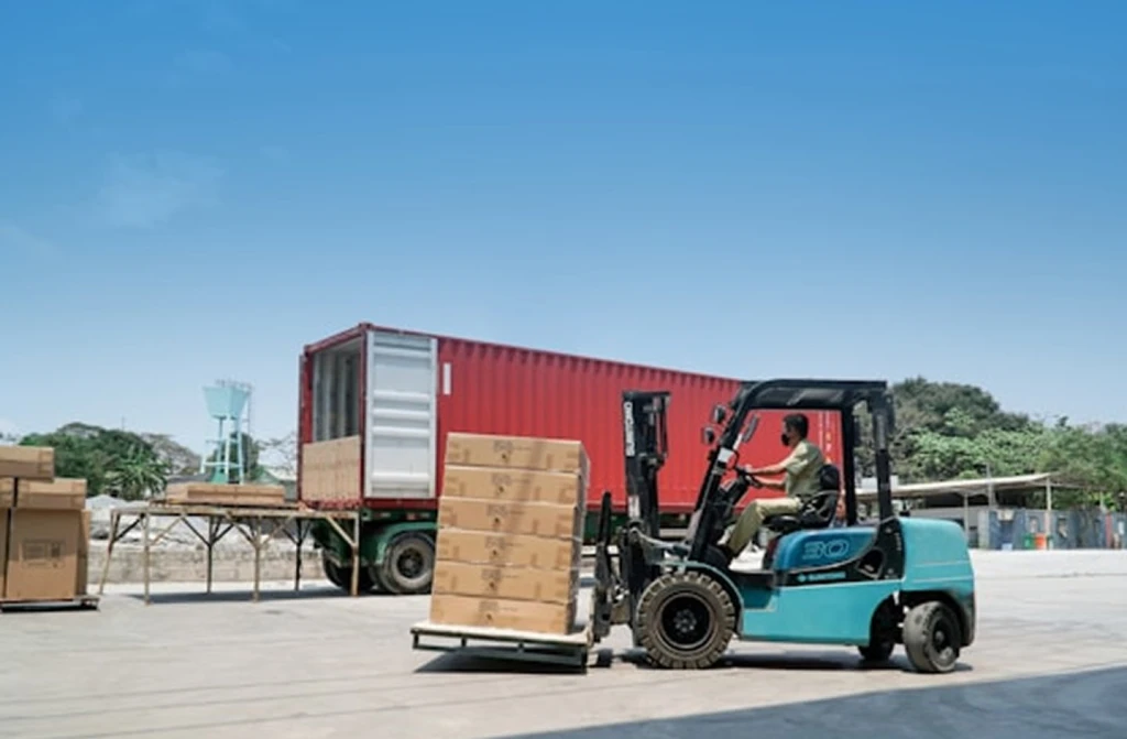 Warehousing  Distribution